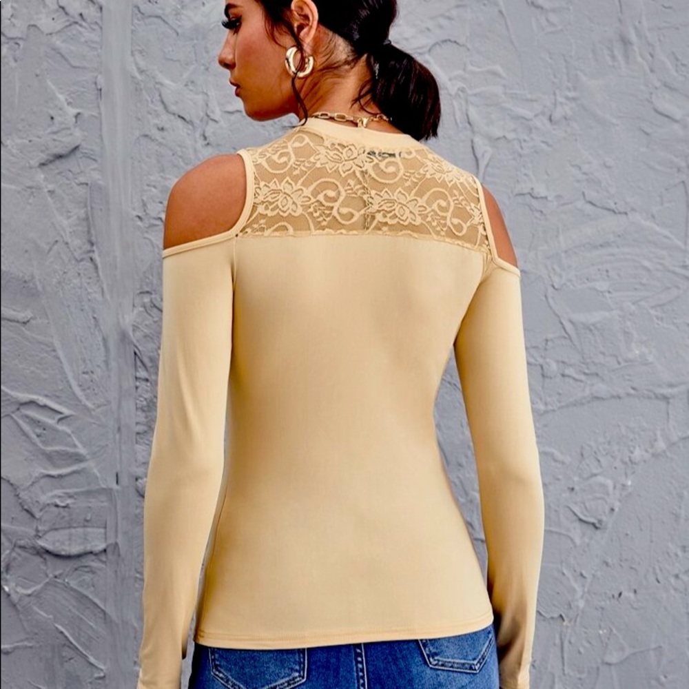 Elegant Sheer Lace Yoke Cold Shoulder Tee
